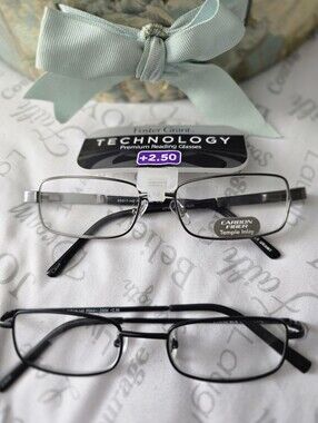 Foster Grant Black and Silver Rectangular Reading Glasses 2.50